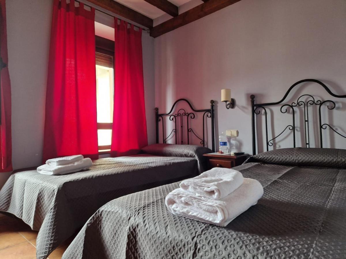 Hostal La Plata 奥罗佩萨 外观 照片